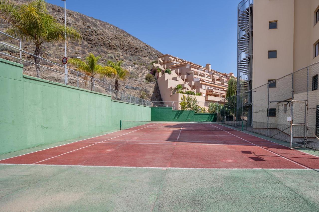 Castle Harbour Phoebe'S Flat Los Cristianos By Lovetenerife 外观 照片